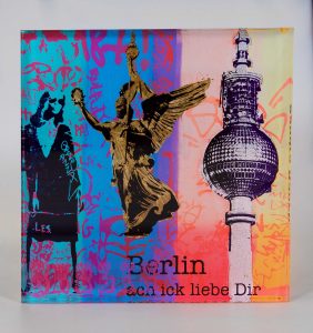 Berlin Fernsehturm by Sandra Rauch